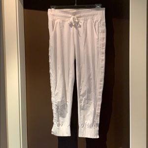 White Lululemon pants